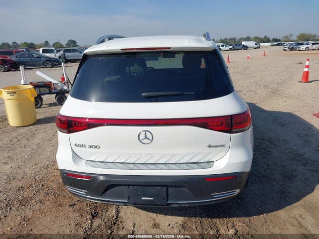 Mercedes-Benz EQB 300 4matic