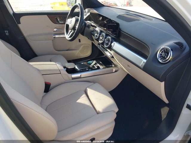Mercedes-Benz EQB 300 4matic