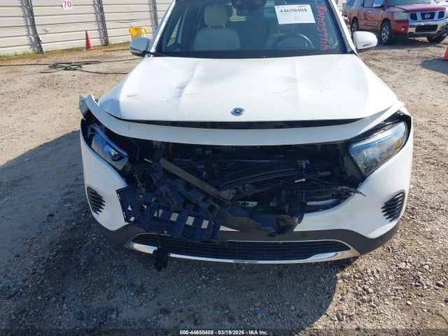 Mercedes-Benz EQB 300 4matic