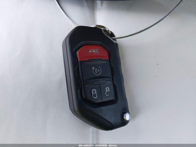 Jeep Wrangler 4-door Sahara 4x4
