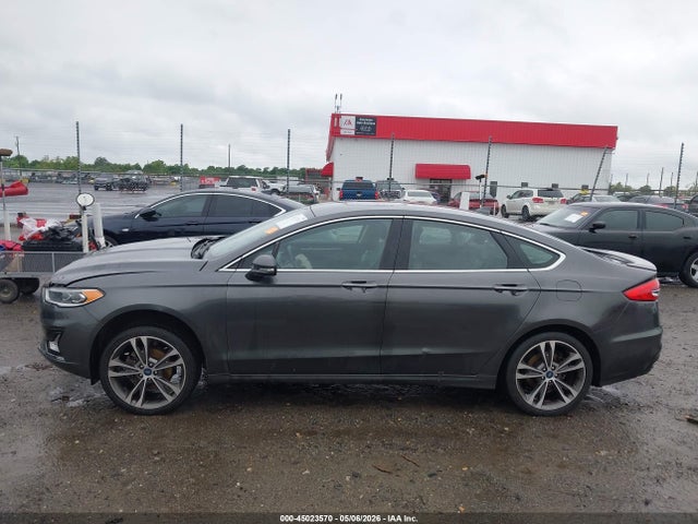 Ford Fusion Titanium