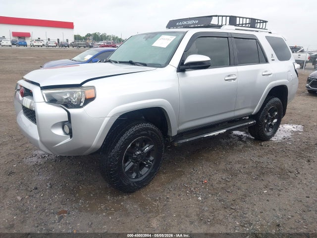 Toyota 4Runner Sr5