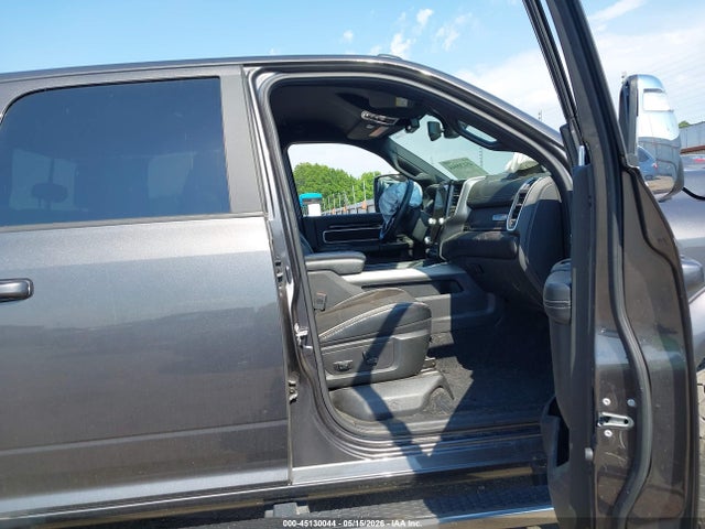 Ram 2500 Laramie  4x4 6'4 Box