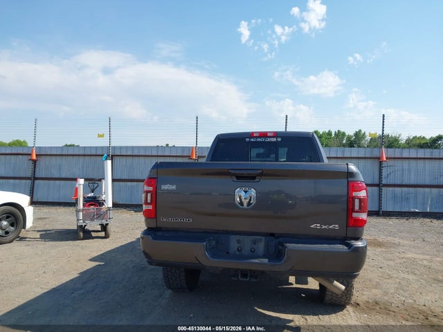 Ram 2500 Laramie  4x4 6'4 Box