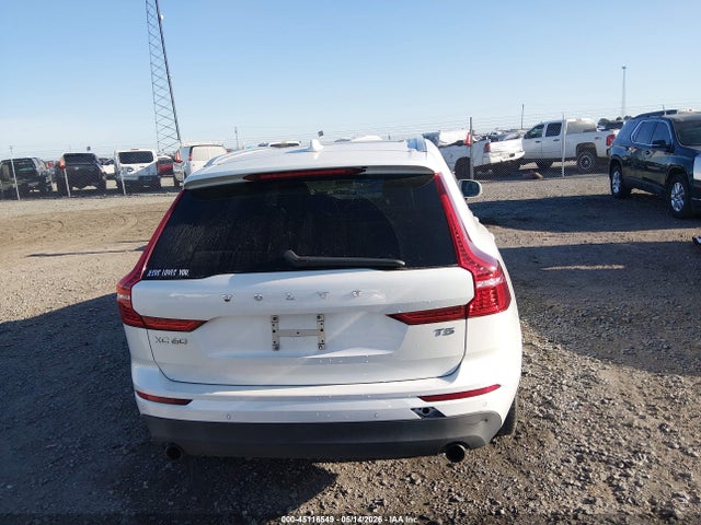 Volvo XC60 T5 Momentum