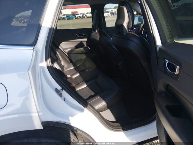Volvo XC60 T5 Momentum