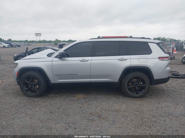 Jeep Grand Cherokee Altitude 4x4