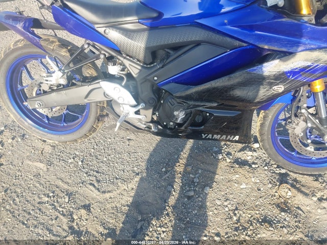 Yamaha Yzfr3