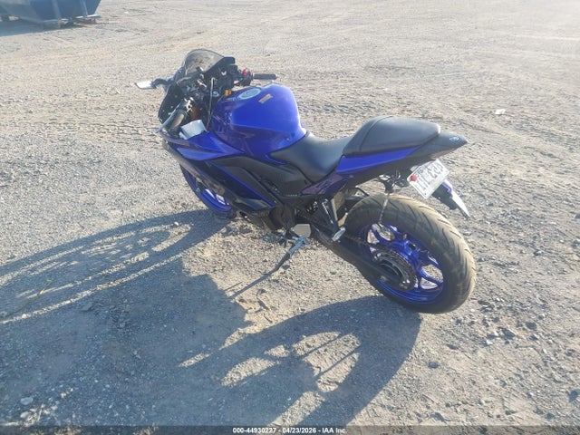 Yamaha Yzfr3