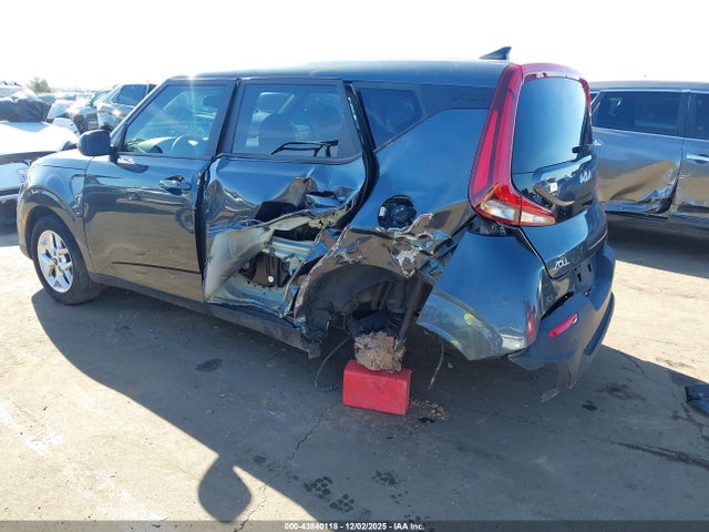 Kia Soul S