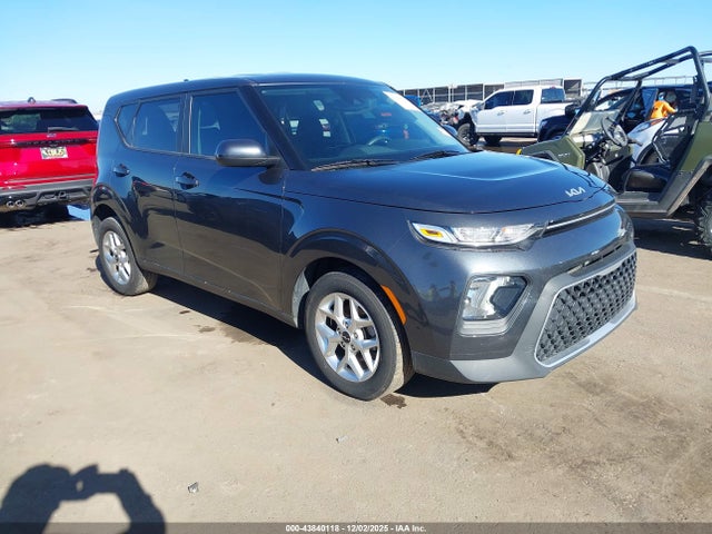 Salvage Kia Soul Image