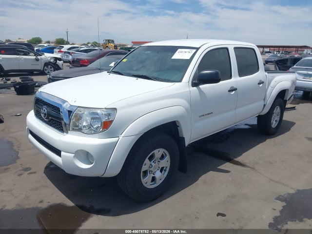 Toyota Tacoma Base V6