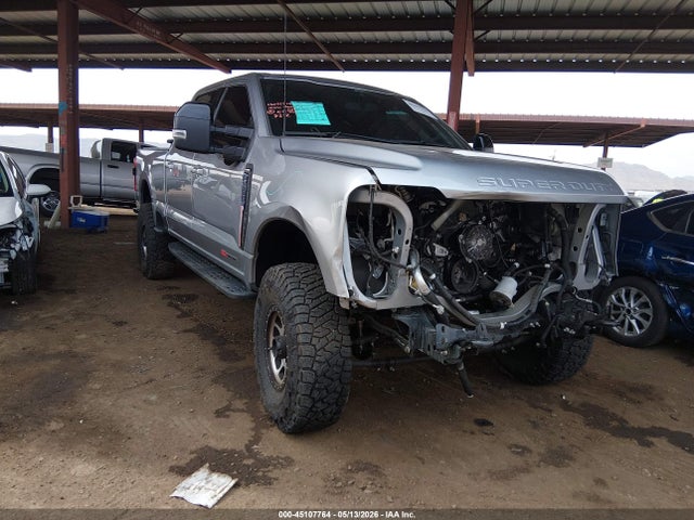 Salvage Ford F-350 Image