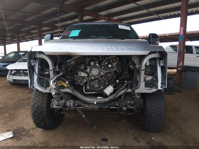 Ford F-350 Lariat