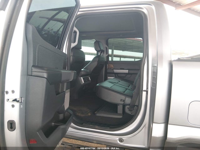 Ford F-350 Lariat