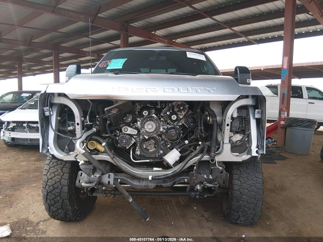 Ford F-350 Lariat