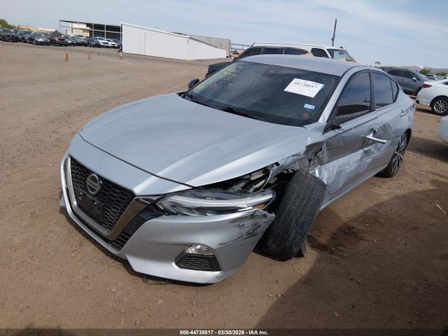Nissan Altima Sr Fwd
