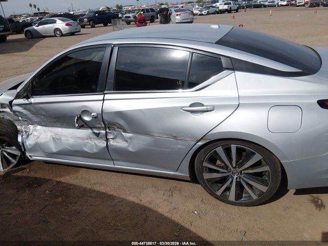 Nissan Altima Sr Fwd