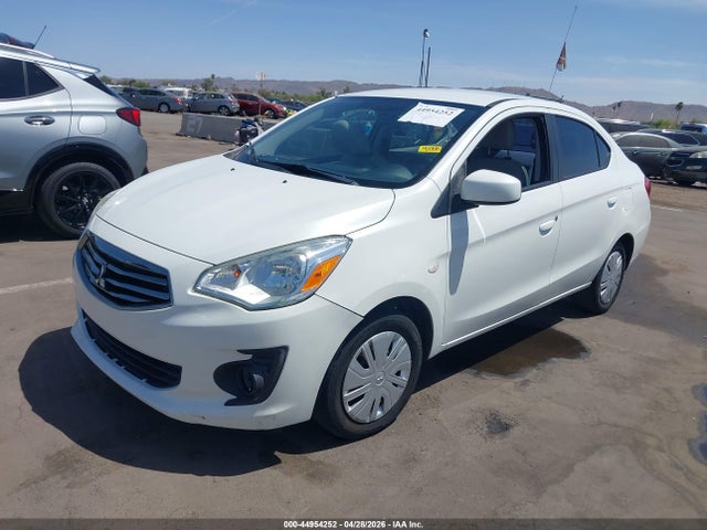 Mitsubishi Mirage Es