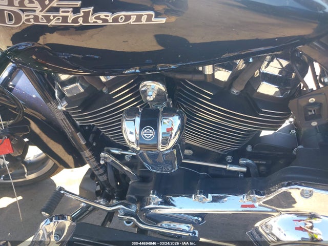 Harley-Davidson Flhx