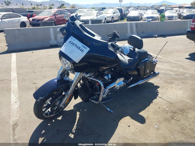 Harley-Davidson Flhx