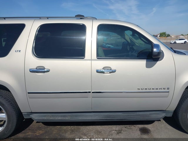 Chevrolet Suburban 1500 Ltz