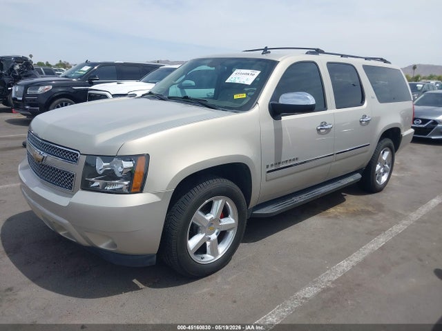 Chevrolet Suburban 1500 Ltz