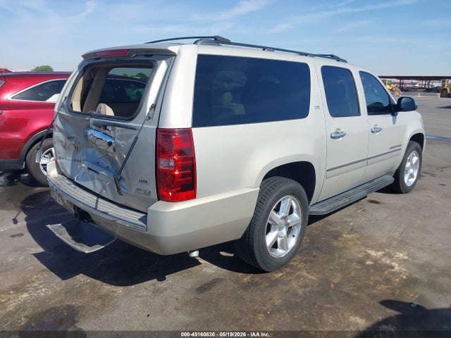 Chevrolet Suburban 1500 Ltz