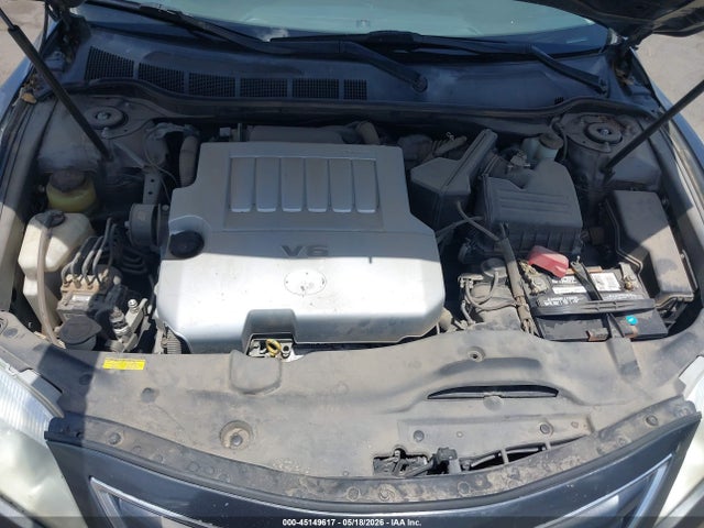 Toyota Camry Le V6