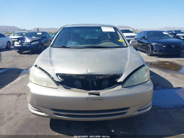 Toyota Camry Le V6