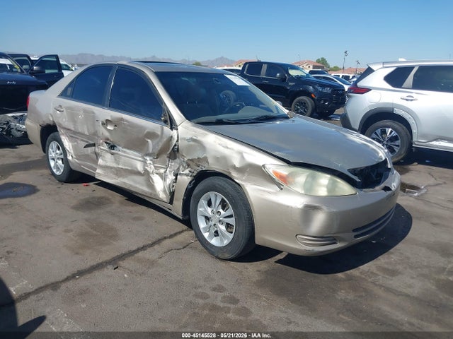 Salvage Toyota Camry Image
