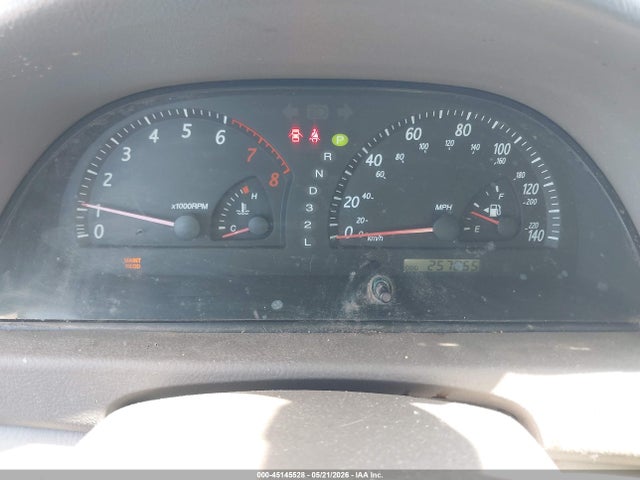 Toyota Camry Le V6