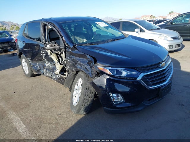 Salvage Chevrolet Equinox Image