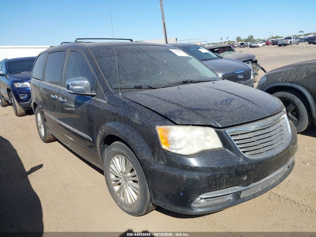 Salvage Chrysler Town & Country Image
