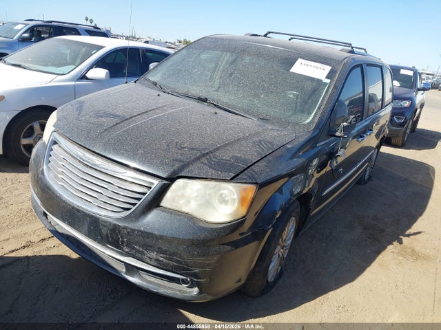 Chrysler Town & Country Limited