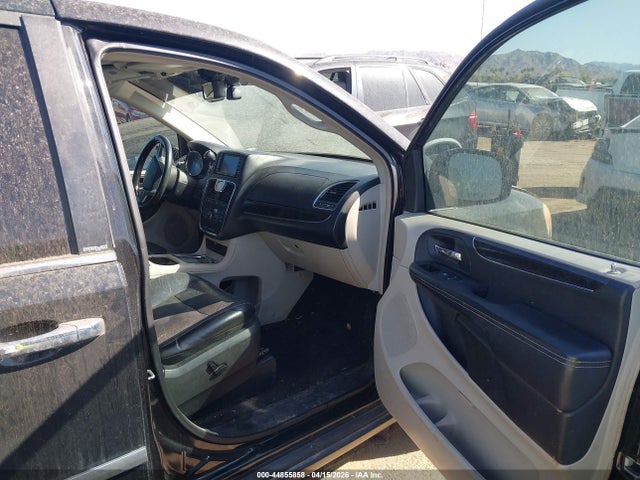 Chrysler Town & Country Limited