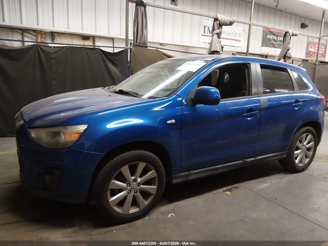 Mitsubishi Outlander Es
