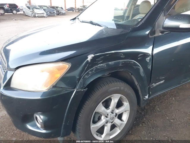 Toyota RAV4 Limited