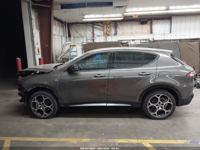 Alfa Romeo Tonale Ti Eawd