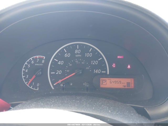 Nissan Versa 1.6 S+