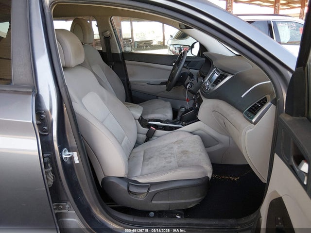 Hyundai TUCSON Se