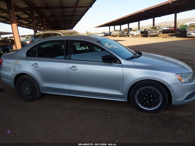 Volkswagen Jetta 2.0l S