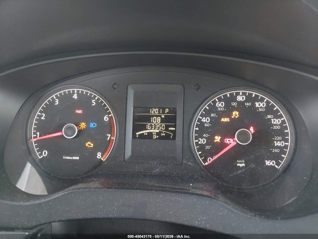 Volkswagen Jetta 2.0l S