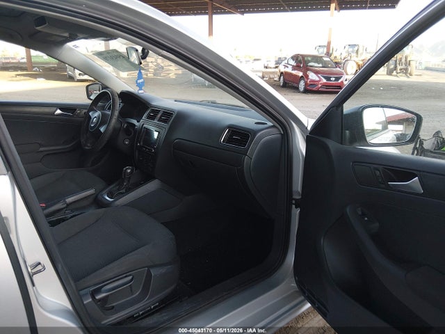 Volkswagen Jetta 2.0l S