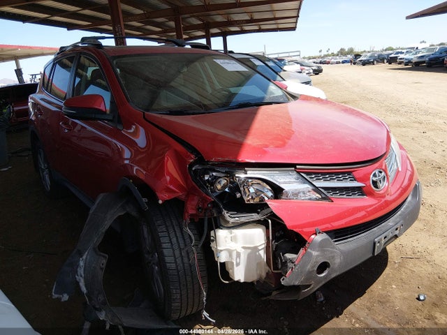 Salvage Toyota RAV4 Image