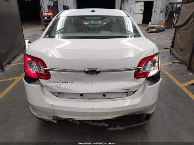 Ford Taurus Se