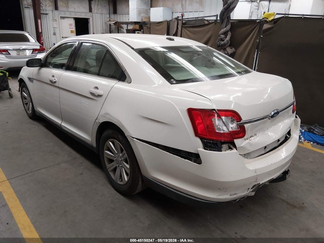 Ford Taurus Se