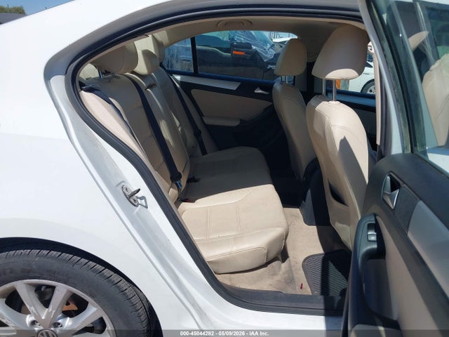 Volkswagen Jetta 1.8t Se