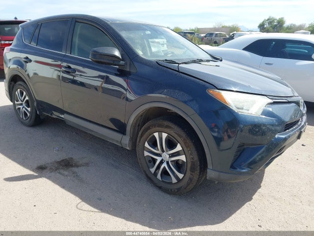 Salvage Toyota RAV4 Image