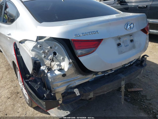 Hyundai ELANTRA Se
